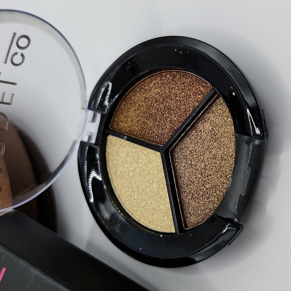 5 Piece Samplr Set - Sephora, Model Co, Rael Beauty, & Solaana MD - Picture 5 of 14